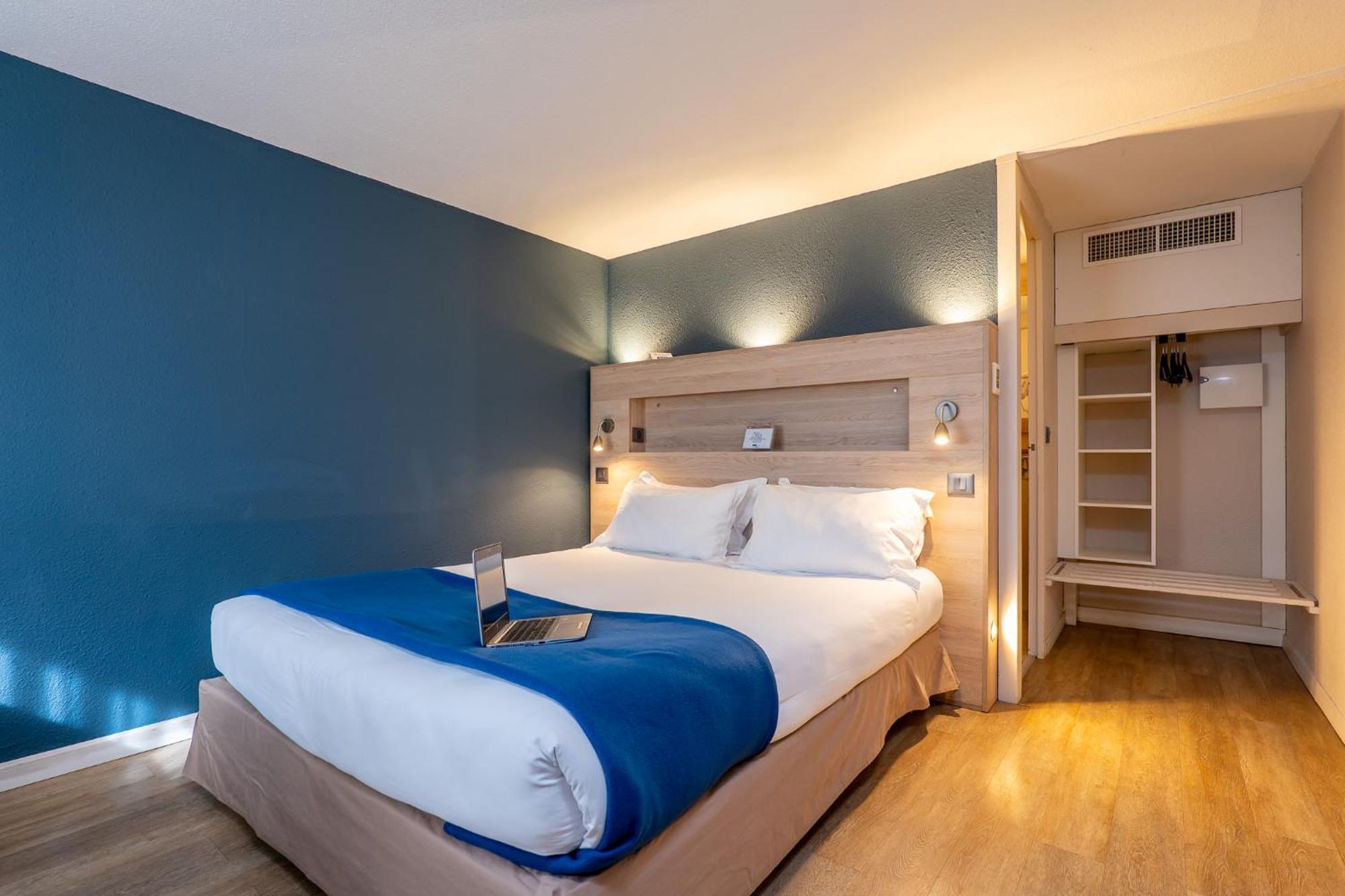 Kyriad Hotel